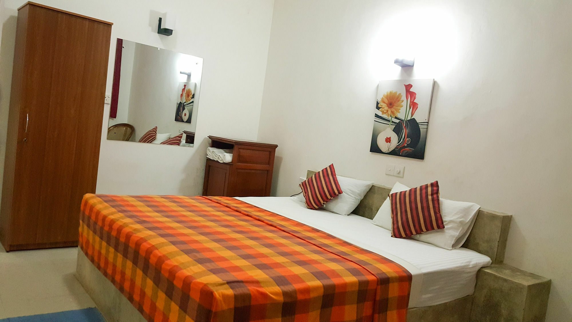 Lanka Beach Hotel Ettukala Eksteriør billede